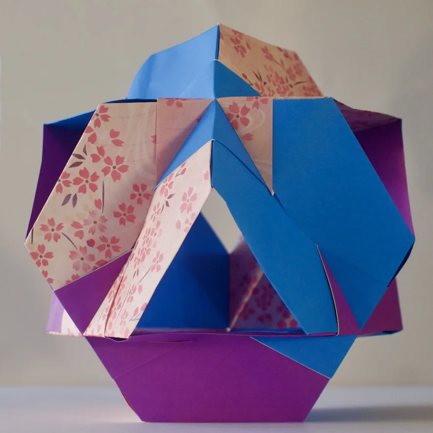 A different angle of the octahedral configuration.